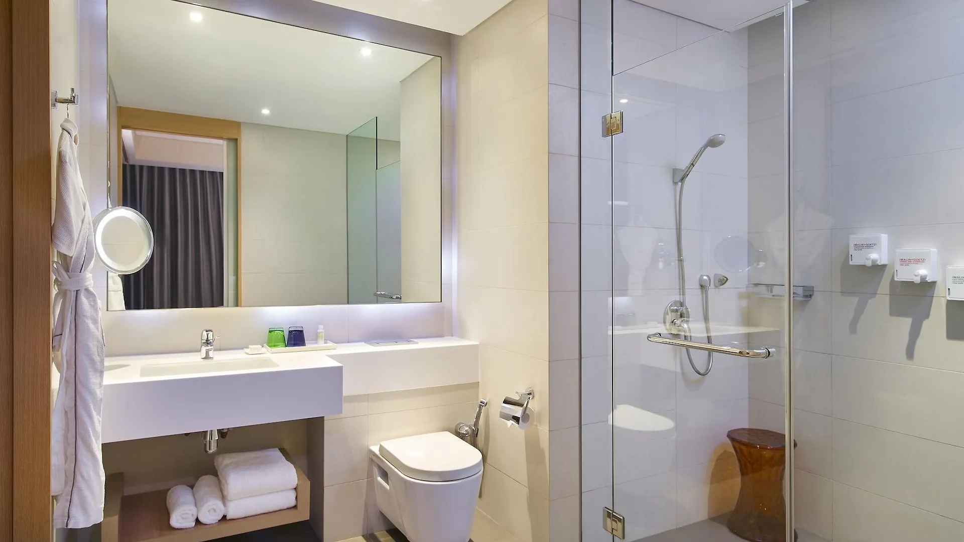 Hotel Dorsett Changi City Singapore